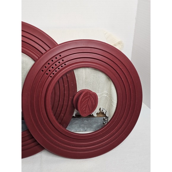 Universal Silicone Red Heat Resistant Clear Glass Lids Leaf Designed Handles - Picture 3 of 7
